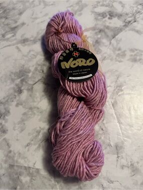 Noro Cash Iroha Yarn Pink Mauve Silk,Cashmere and Lambswool Japan Luxury 40g